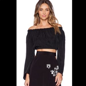 Flynn skye off the shoulder top in black